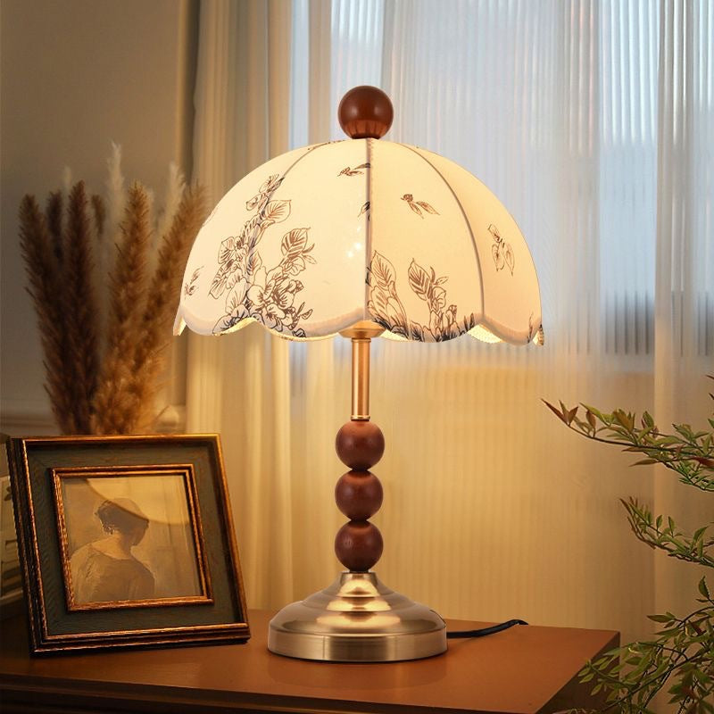 Vintage Blumen Tischlampe
