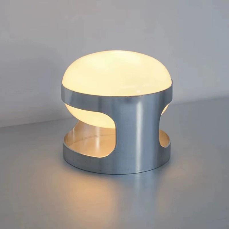 Moderne Funktionale Tischlampe