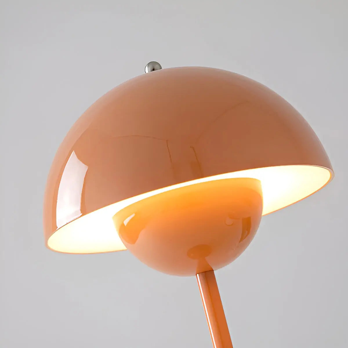 Table Lamp with Push Button Control and Adjustable Brightness