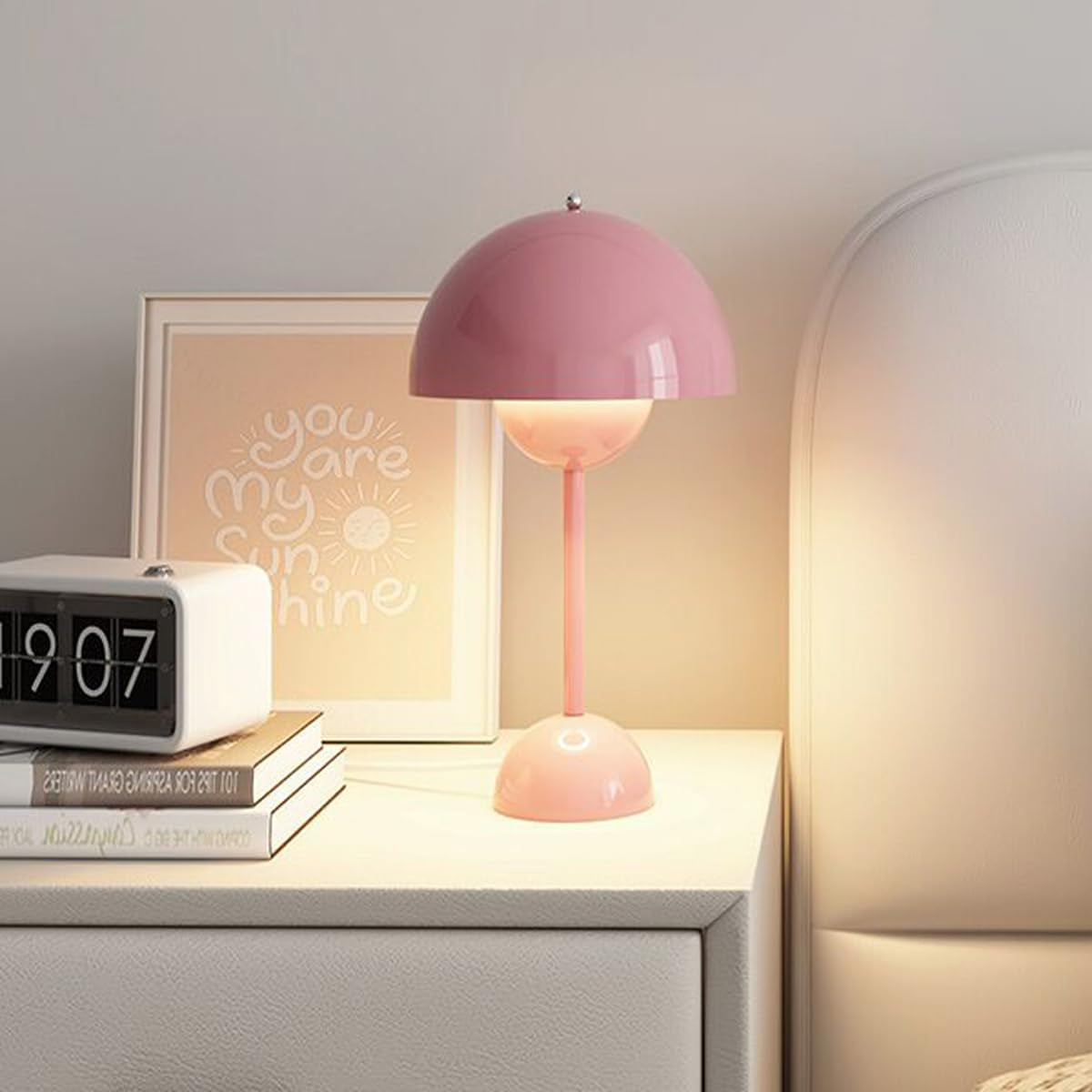 Table Lamp with Push Button Control and Adjustable Brightness