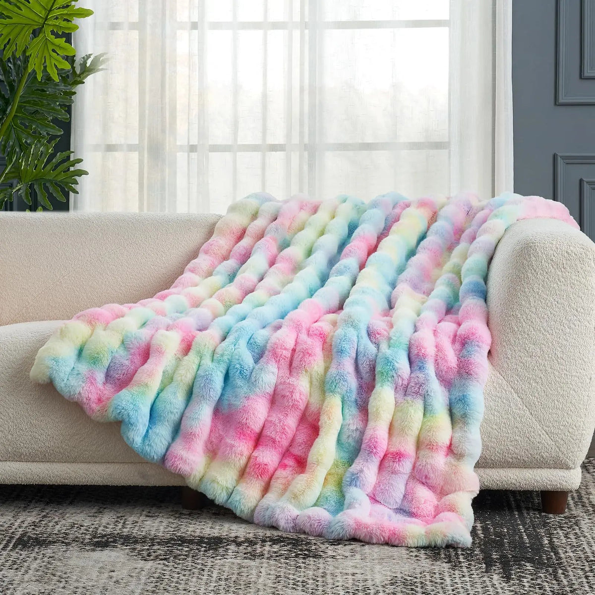 Sofa Throws in Thick Pile, Double-Layer Bubble Quilted Design