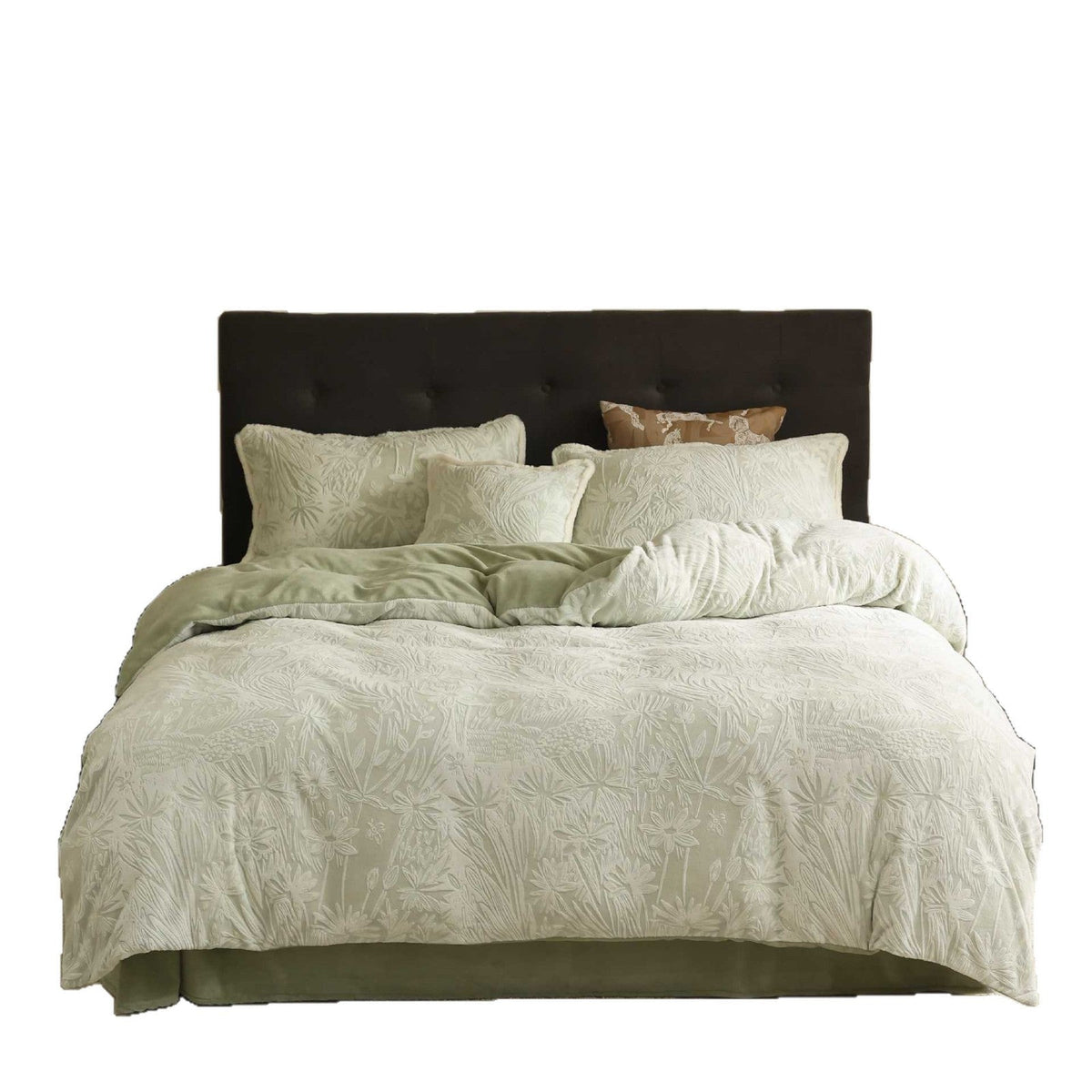 Fleece Bedding Set in Velvet, Warm and Reversible with Embossed Botanicals