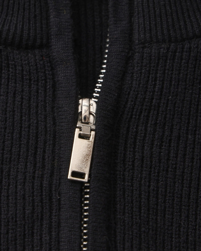 Men's Half-Zip Sweater With a Ribbed Stand Collar - Black
