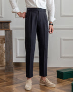 Men's Pleated Trousers With a Tab-Front Waistband - Black