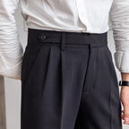 Men's Pleated Trousers With a Tab-Front Waistband - Black