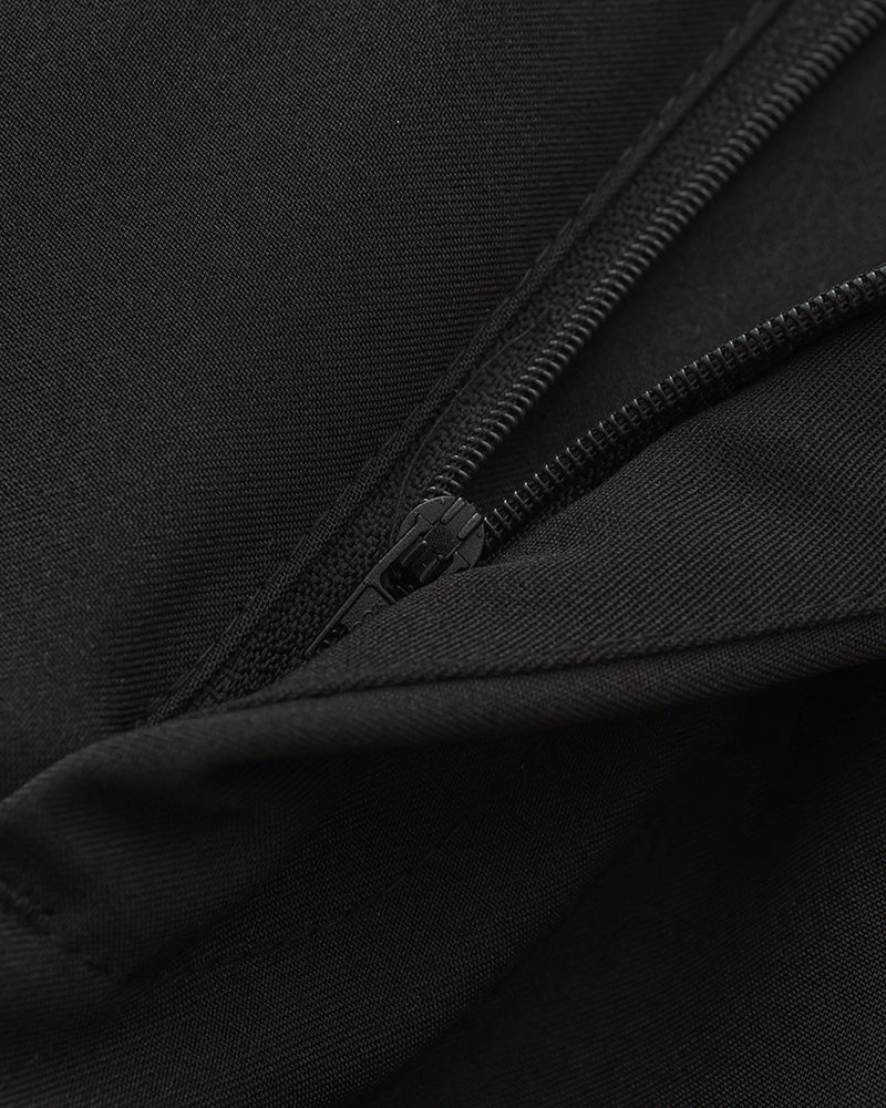 Men's Pleated Trousers With a Tab-Front Waistband - Black