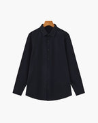 Men's Point-Collar Shirt With a Curved Lower Hem - Black