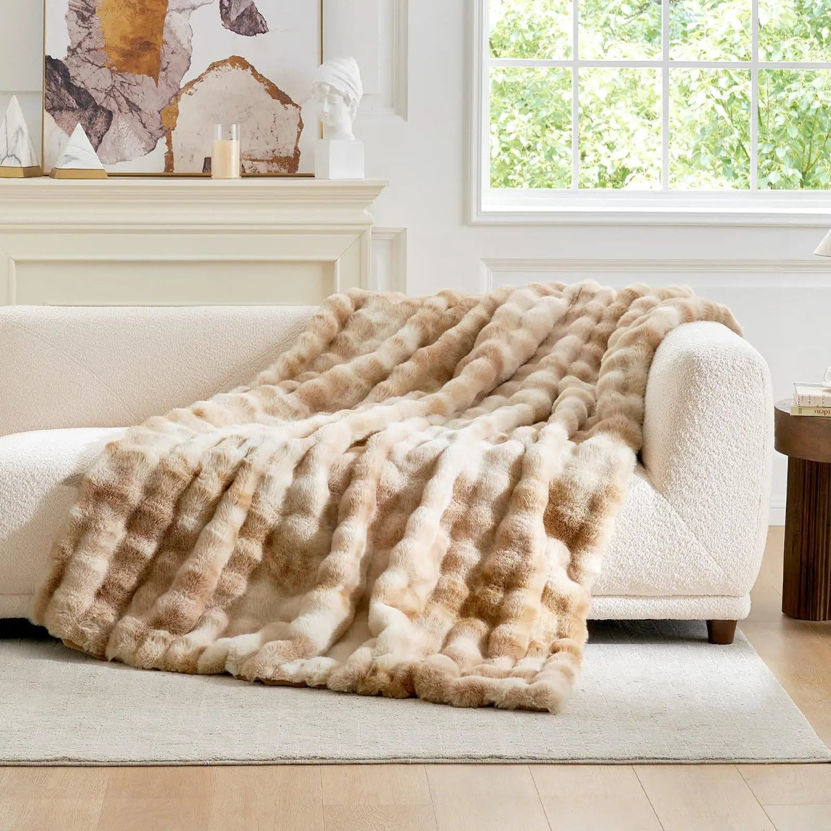 Sofa Throws in Thick Pile, Double-Layer Bubble Quilted Design
