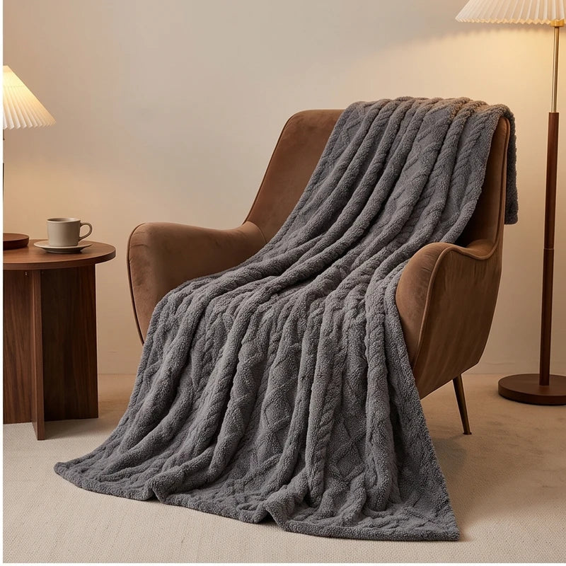 Throws in Quilted Fleece with Raised Jacquard Texture, Lightweight
