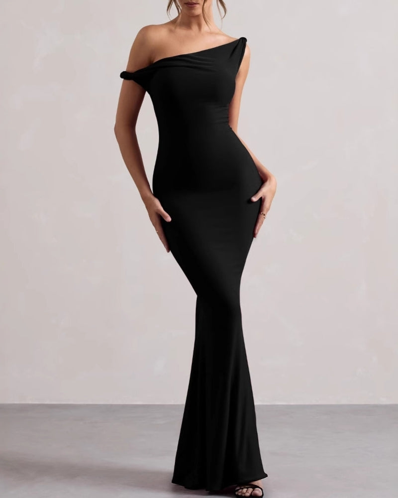 Women's One-Shoulder Long Dress With a Flared Hem - Black