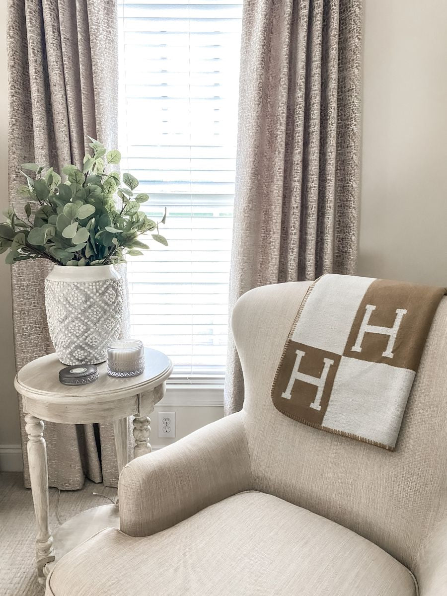 Wool Blanket with Cashmere, Warm Two-Tone Block Pattern Throw